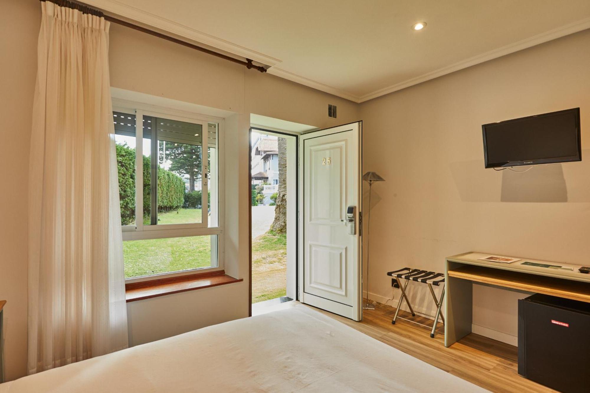 Silken Gran Hotel Del Sella 리바데세야 외부 사진