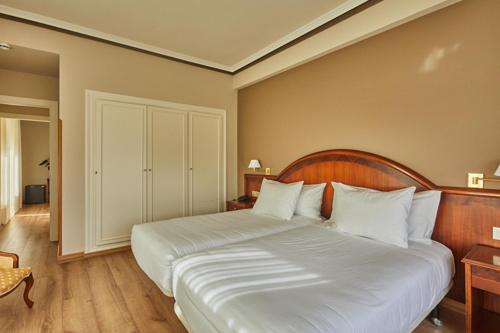 Silken Gran Hotel Del Sella 리바데세야 외부 사진